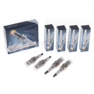 Свеча зажигания ГАЗ, УАЗ дв. 40524, 40525, 40904 Евро-3 (к-т 4 шт) FR 8 DС+ 0.8