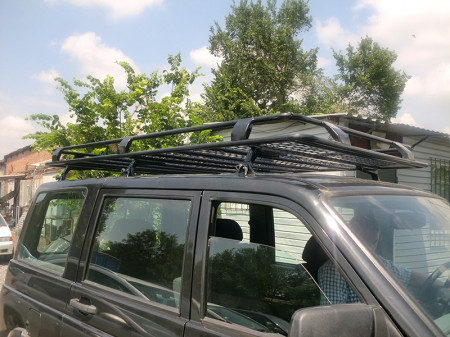 Багажник на крышу УАЗ Патриот (экспедиционный 2300х1300 мм с сеткой)