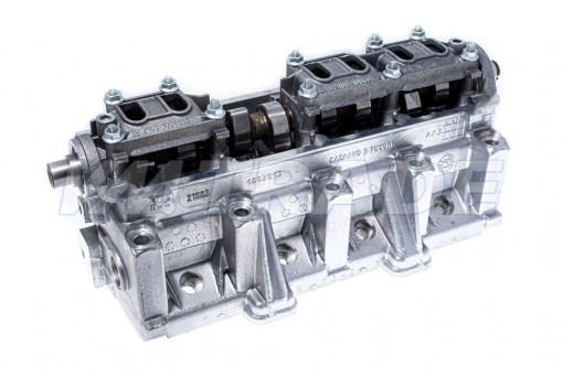 Головка блока цилиндров ВАЗ-2108-21099 (карб. дв. 8кл, 1.5л) в сборе без насоса
