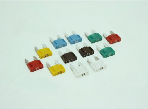 Предохранитель флажковый 25А МИНИ