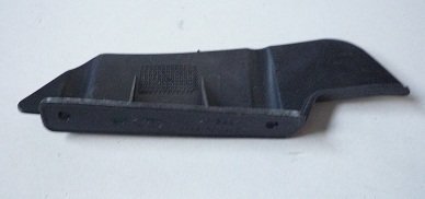 Щиток крыла ВАЗ-2190 Lada Granta переднего левый (аэродинамический)