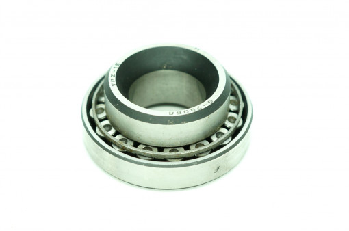 Подшипник ступицы ГАЗ-2410, 31029 передней внутренний