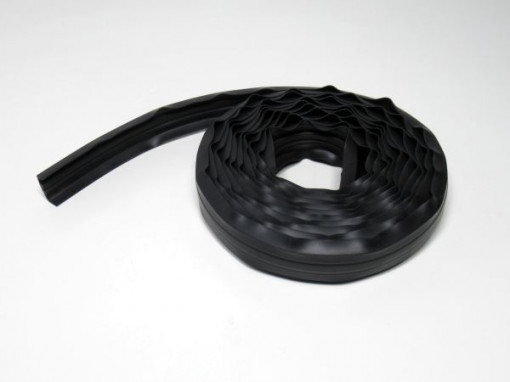 Молдинг боковины ПАЗ-3205 левой длинный L=5 м