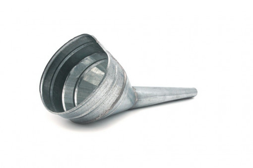 Воронка металл D=130мм/15мм универсальная с сеткой