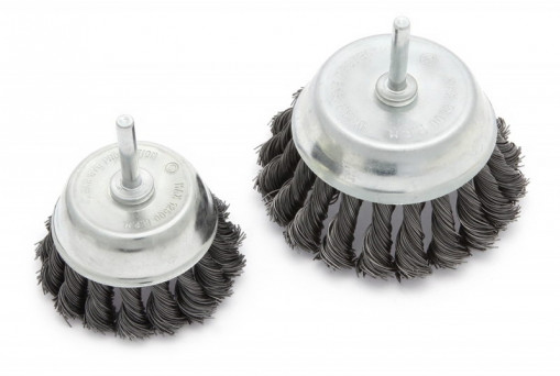 Щетка по металлу для дрели крученая чашка 100 мм