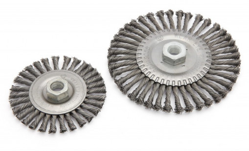 Щетка по металлу для УШМ крученая плоская 125 мм