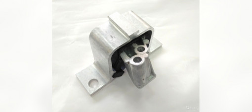 Подушка двигателя LADA Vesta, X-Ray (дв. 21129, 21179) правая