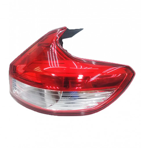 Фонарь задний LADA X-Ray правый