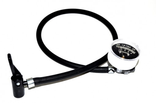 Шланг для ножного насоса с манометром, наконечником и штуцером