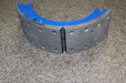 Колодка тормозная ЗИЛ-4331 задняя Н/О (ПАЗ-32053 передняя/задняя мост. Рязань) 140мм