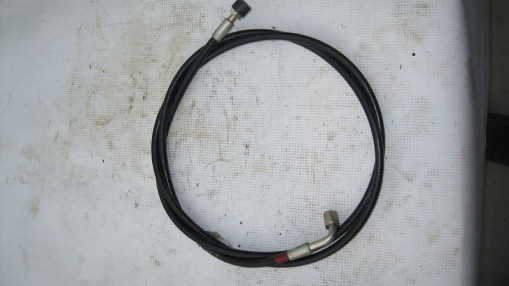 Трубка гидравлическая подъёма кабины К..З L=1800мм, высокого давления