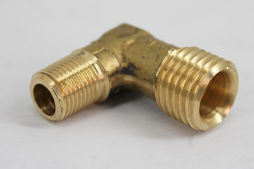 Угольник К10хМ14*1,5 К..З ввертный на КОМ