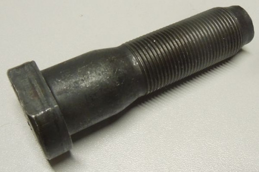 Шпилька колеса К..З Евро М22х1.5х 85 переднего