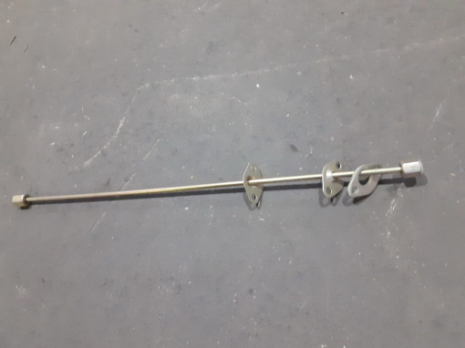 Трубка топливная ЯМЗ-7511 высокого давления с тремя фланцами L=590 диаметр 7мм.