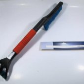 Щетка для снега и льда со скребком "CARTRONIC" 60 см с мягкой ручкой
