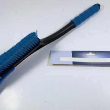 Щетка для снега и льда со скребком "CARTRONIC" 55 см с мягкой ручкой