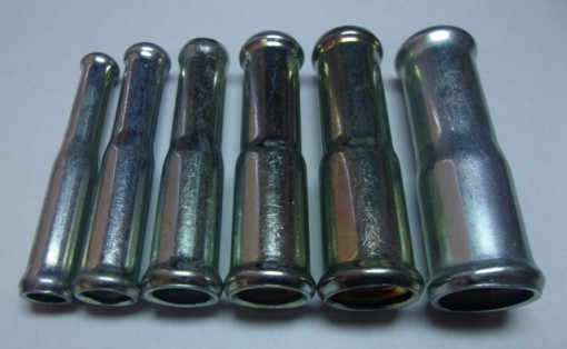 Соединитель шланга универсальный D22х20 (металл) штуцер