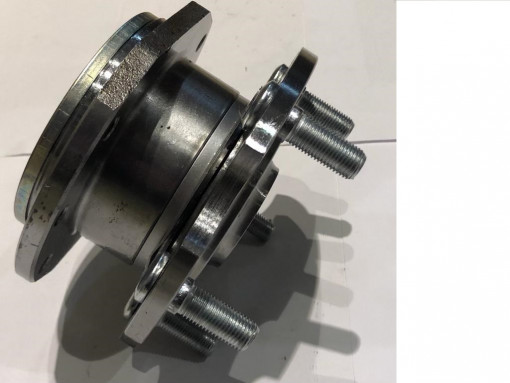 Ступица колеса Соболь 4Х4 (а/м с ABS и без ABS) переднего с подшипниками, с крепежом